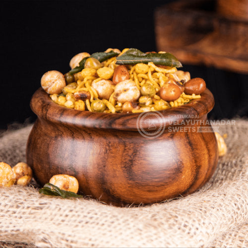 Navathaniya Mixer